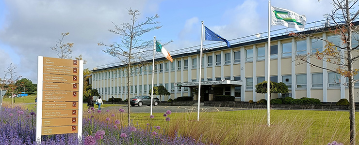 L'Istituto in Irlanda al Simposio 2023 sulla Listeria monocytogenes negli alimenti
