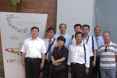 The Chinese delegation with Giacomo Migliorati (ICT) and Orazio Di Marcello, Mayor of Mosciano Sant'Angelo.